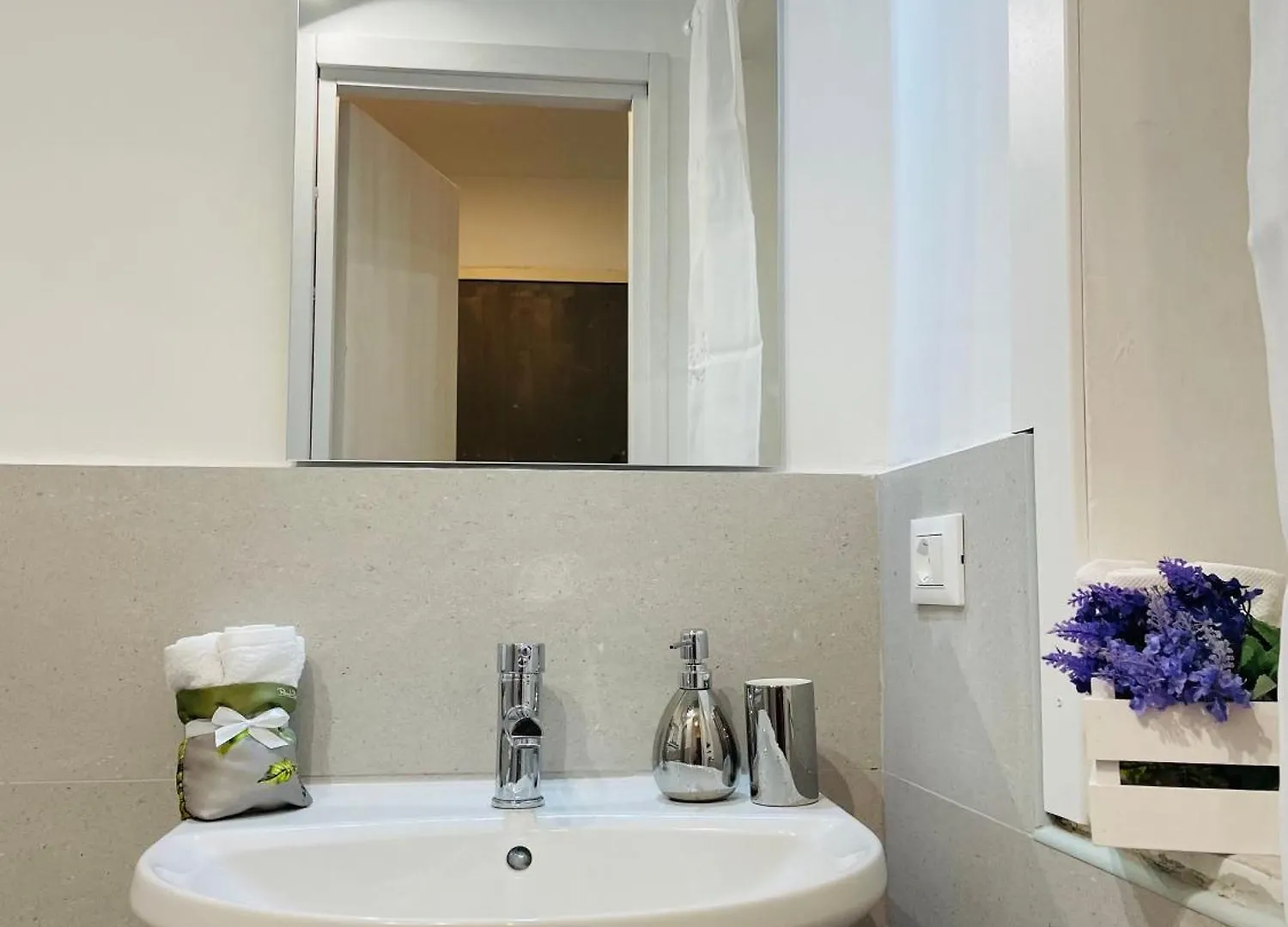 A Casa Di Clu - Your Private Spa Palermo 0*,